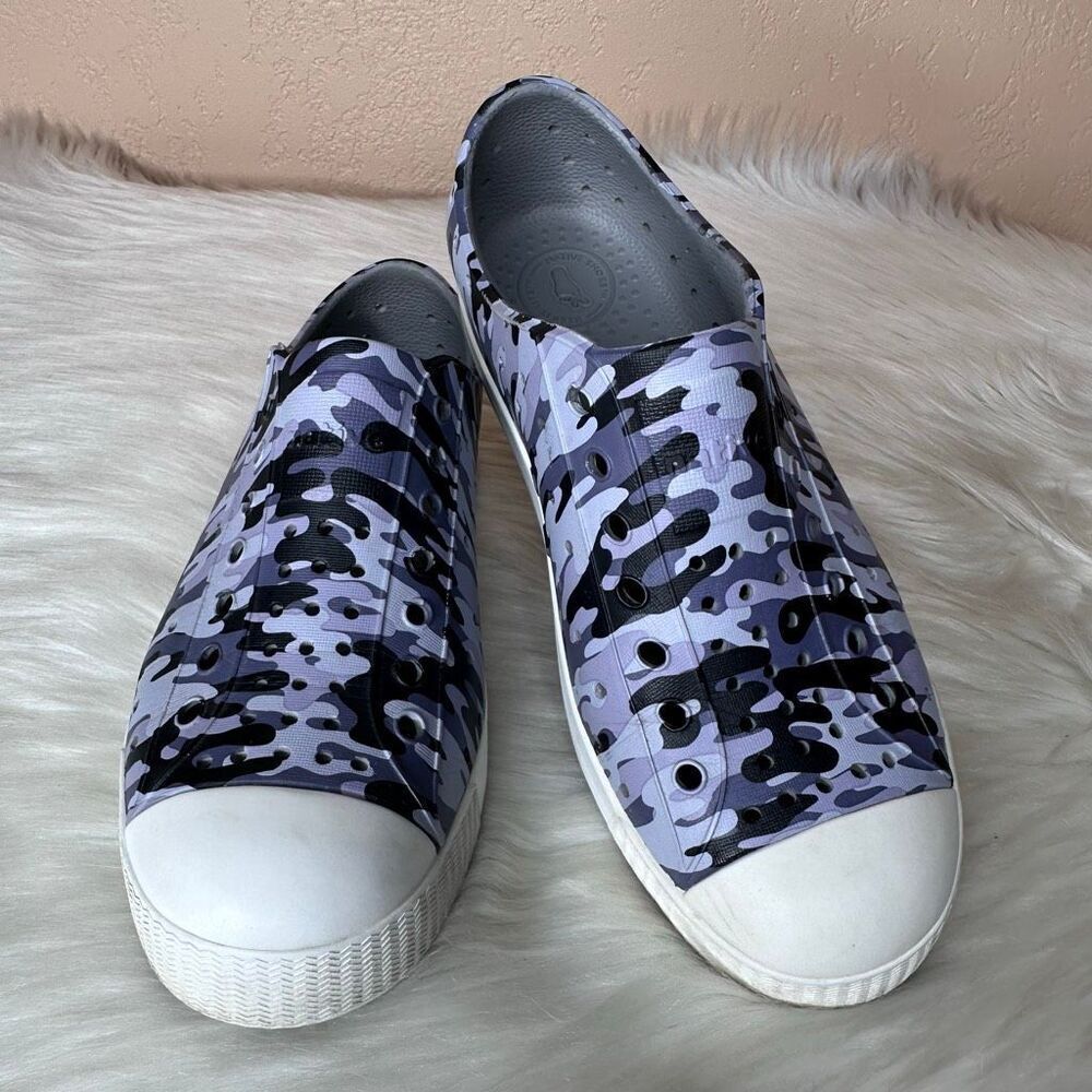 Native Jefferson Kids Slip-On Water Shoes PIGEON GREY MIST CAMO Size J2